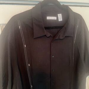 Cubavera Guayabera Men's Black Embroidered Button-Down Shirt